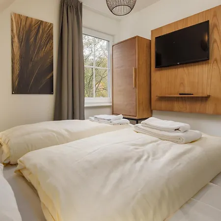 Dom wakacyjny Restyled House With Sauna, Near *